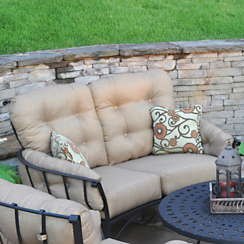 Vinings Crescent Loveseat