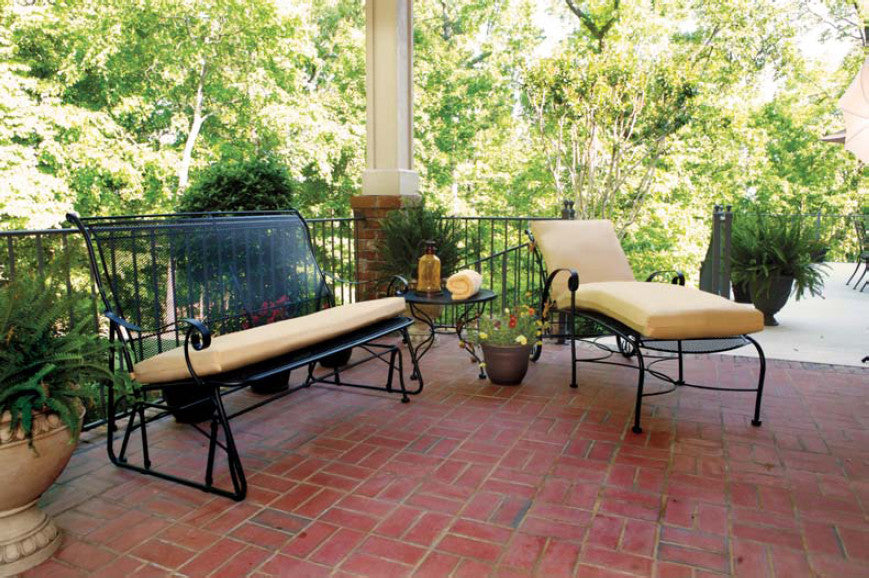 Alexandria Chaise Lounge