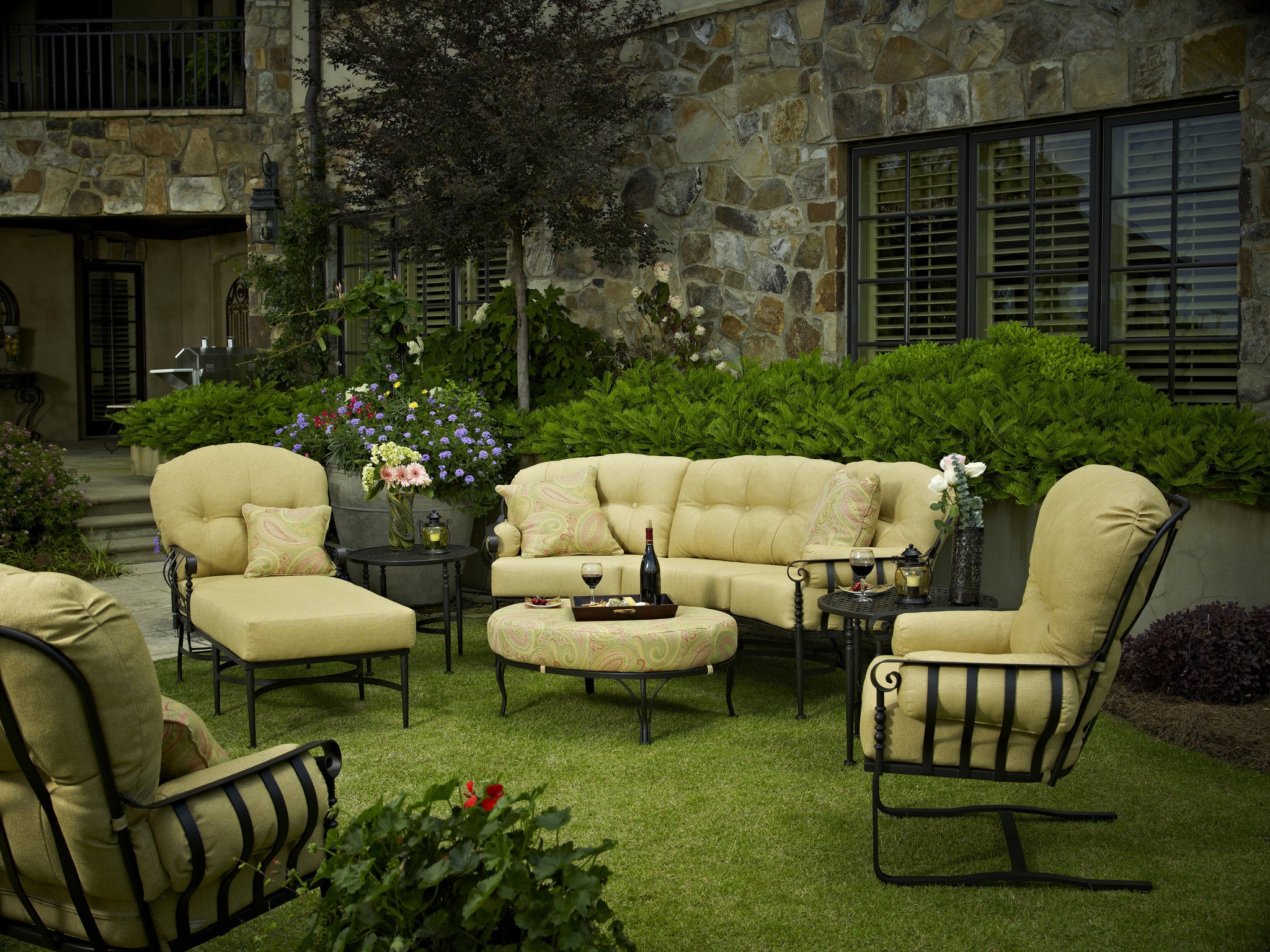 Athens Crescent Sofa Meadowcraft